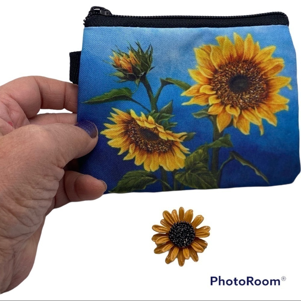 Sunflower Brooch & Pocket Zipper Micro Purse Coins or Credit Cards NWT